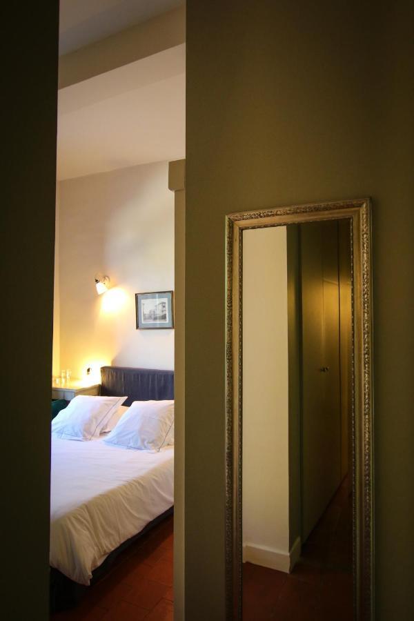 Les Chambres D'Andrea Marseillan  Eksteriør billede