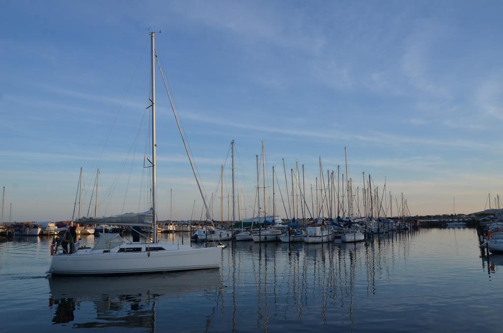 Les Chambres D'Andrea Marseillan  Eksteriør billede