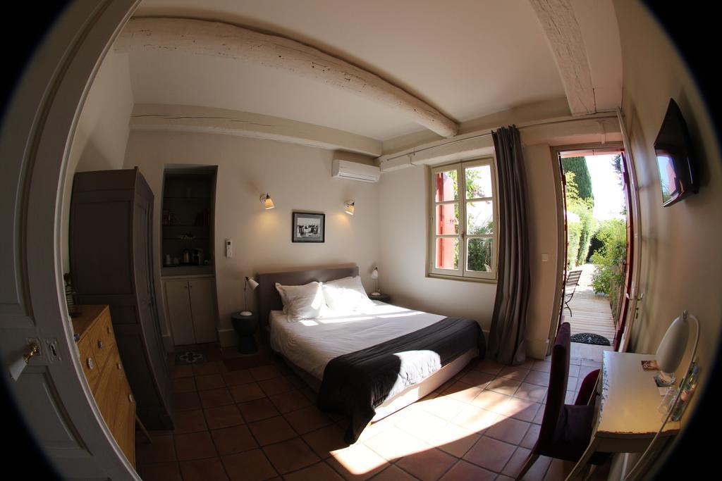 Les Chambres D'Andrea Marseillan  Eksteriør billede