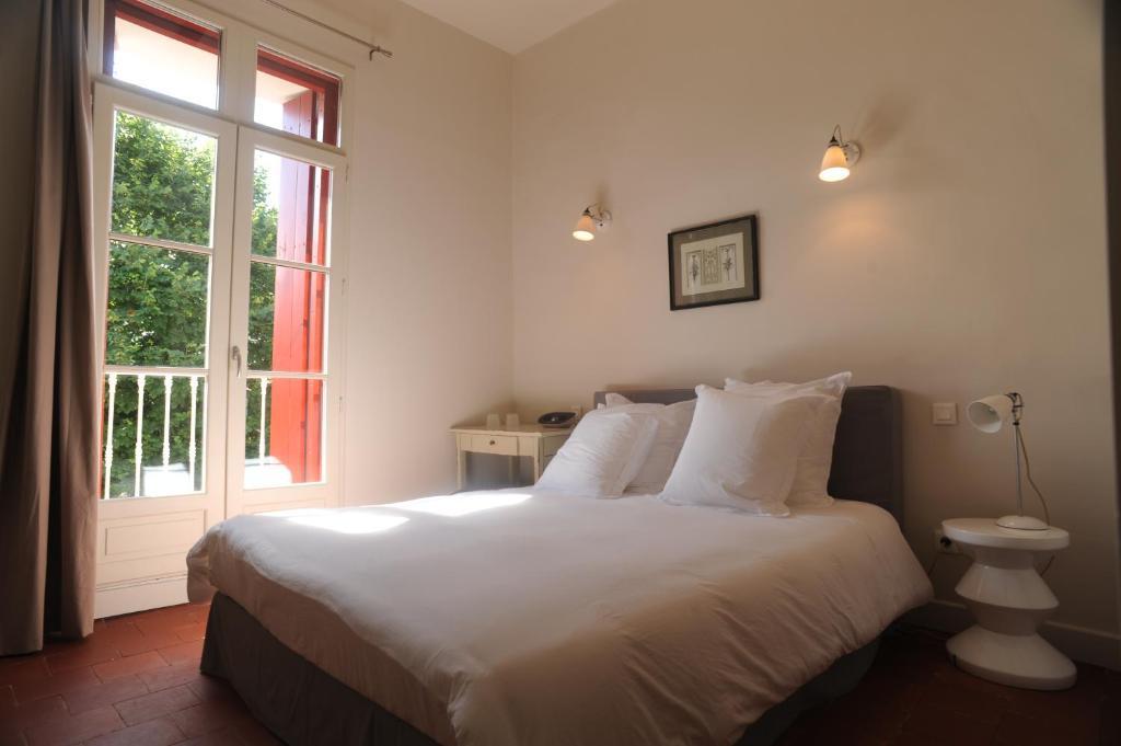 Les Chambres D'Andrea Marseillan  Eksteriør billede